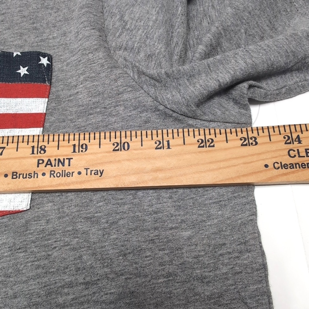 Travis Mathew American Flag USA Pocket T-Shirt Mens XL Gray Pima Cotton NEW NWT - Picture 10 of 12